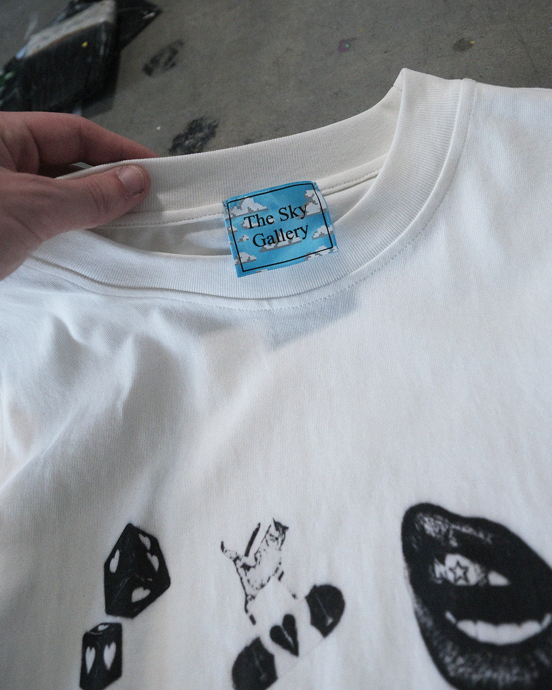 Retro Black and White tee